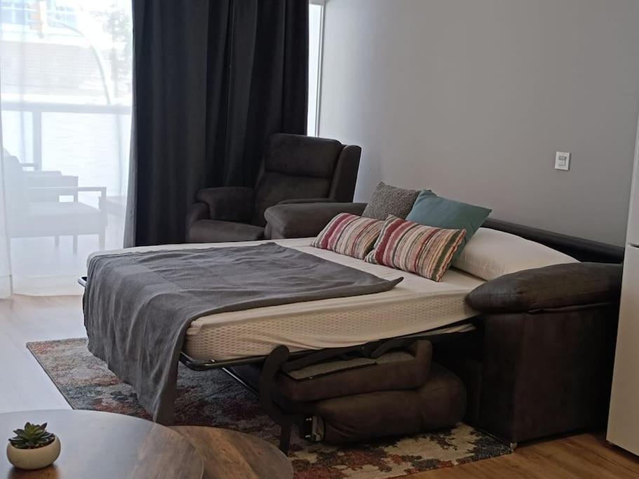 Alma Maritima Apartment Malaga Bagian luar foto