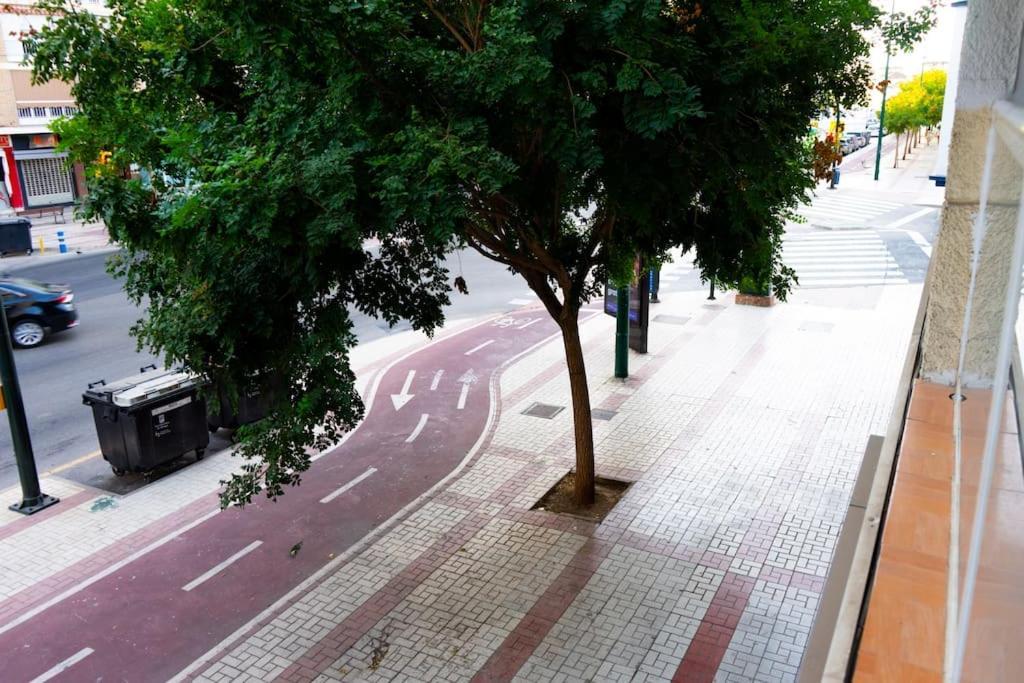 Alma Maritima Apartment Malaga Bagian luar foto
